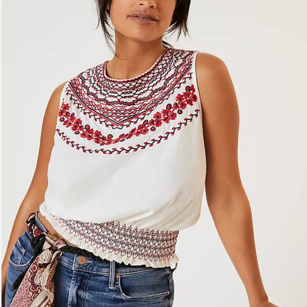 Tiny Linni Smocked Embroidered Top